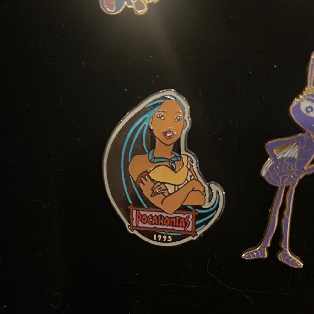 Disney Pocahontas 1995 Pin wdw trading